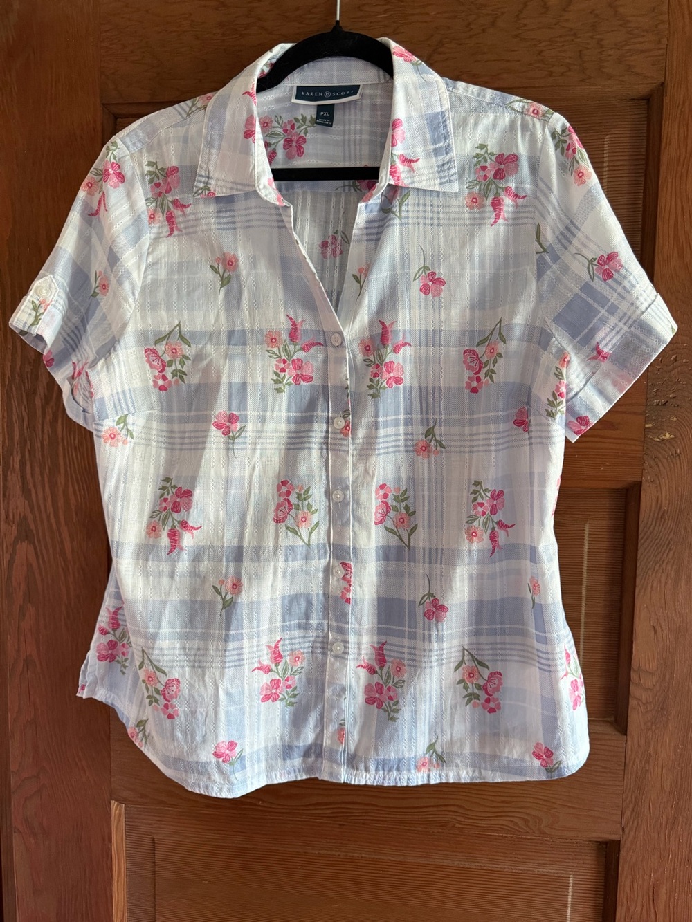 Karen Scott White and Light Blue Plaid Shirt Pink Floral Print Size Petite XL